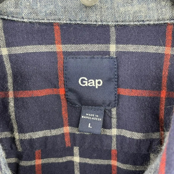 GAP Button Up Shirt Mens Sz L Navy Blue Red Plaid Standard Fit Collared Pockets - Picture 11 of 13